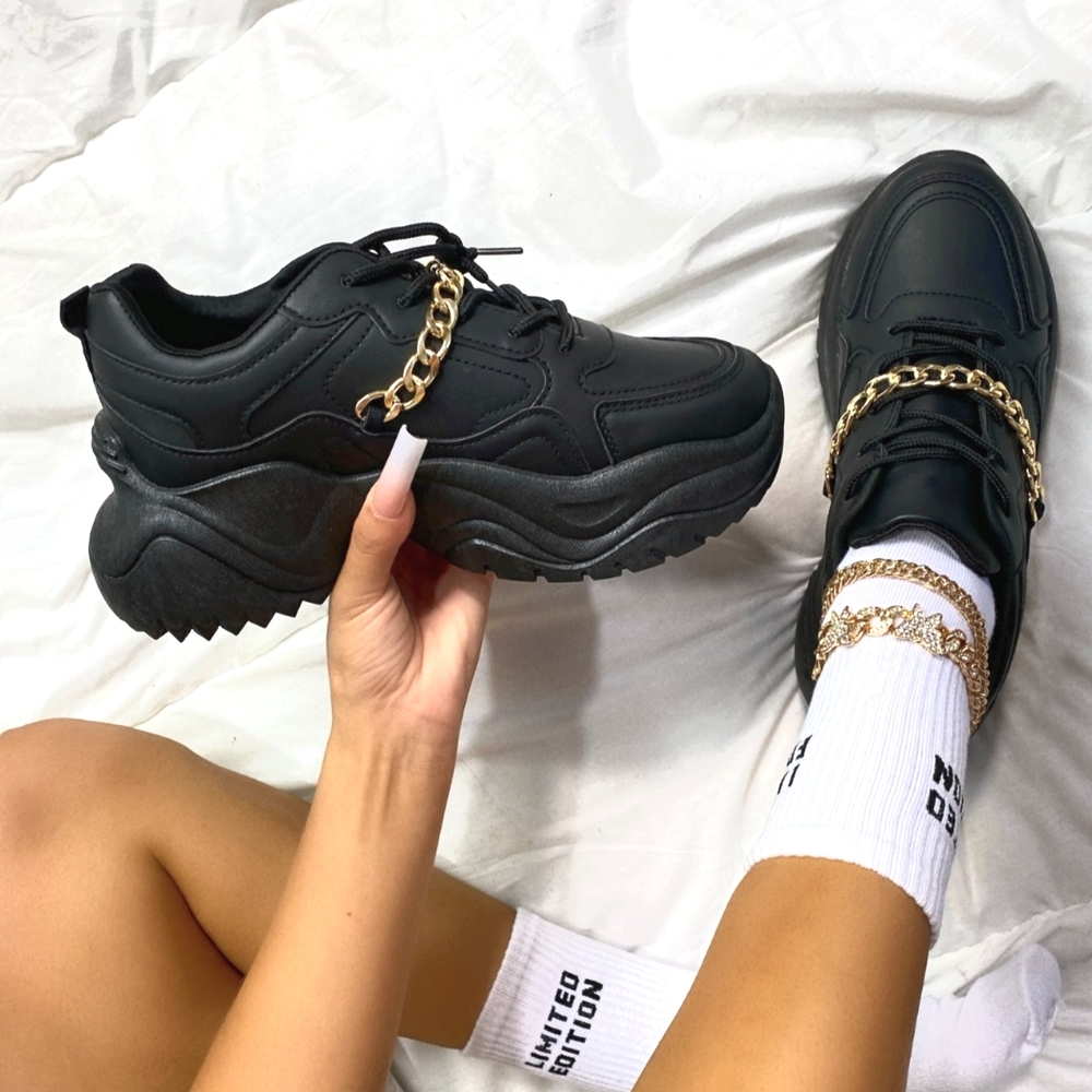 𝙉𝙀𝙒 𝙄𝙉🖤Sports Luxe Platform Sneaker- BLACK